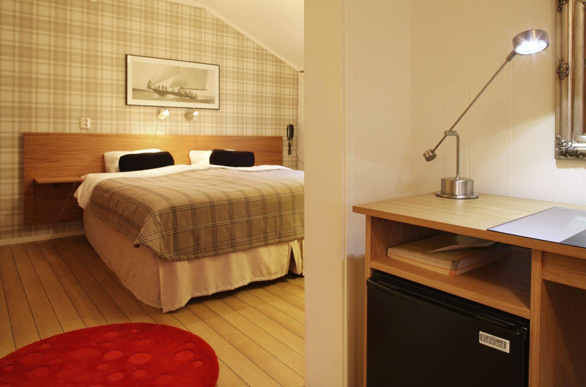 Hotell Uddewalla (Adults Only) Uddevalla Buitenkant foto
