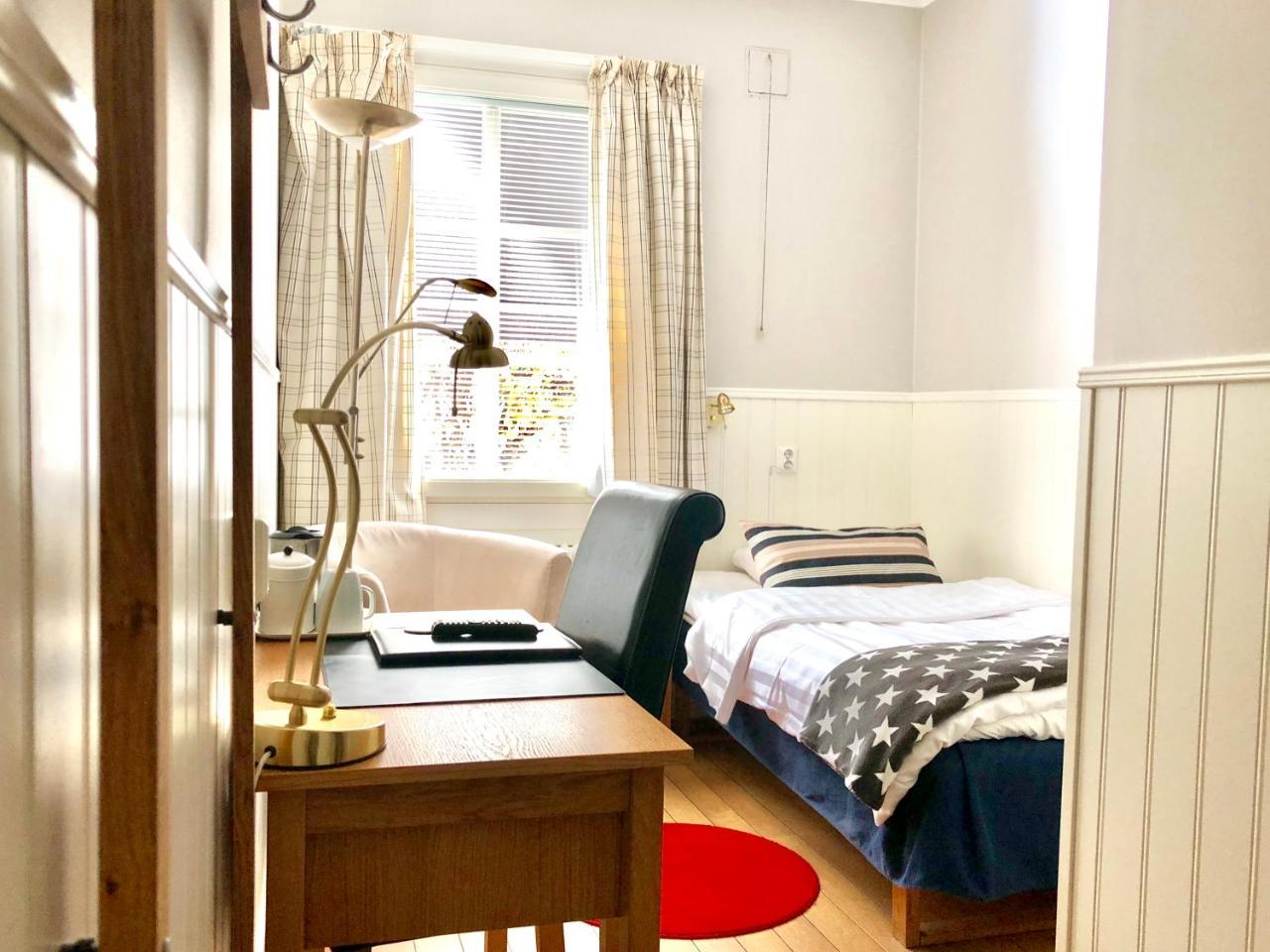 Hotell Uddewalla (Adults Only) Uddevalla Buitenkant foto